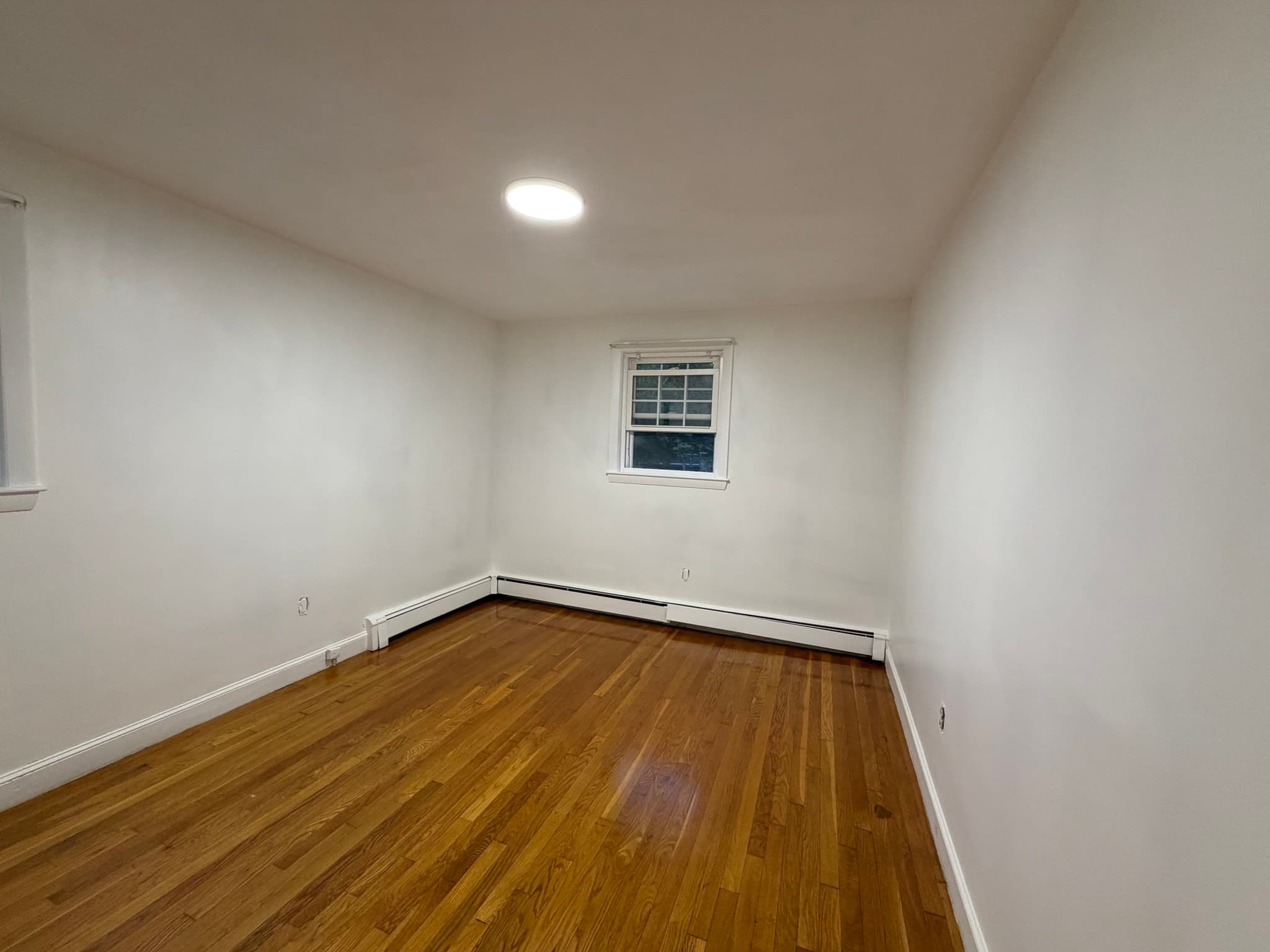 Single Family Residence at 260 Pearl St, Brockton MA 02301, Brockton, photo 5 of 13