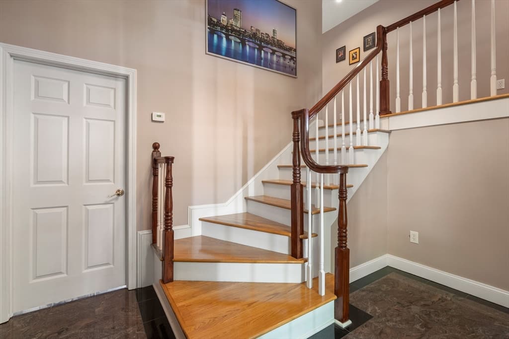 33 Russell Rd, Hanover MA 02339 photo 3