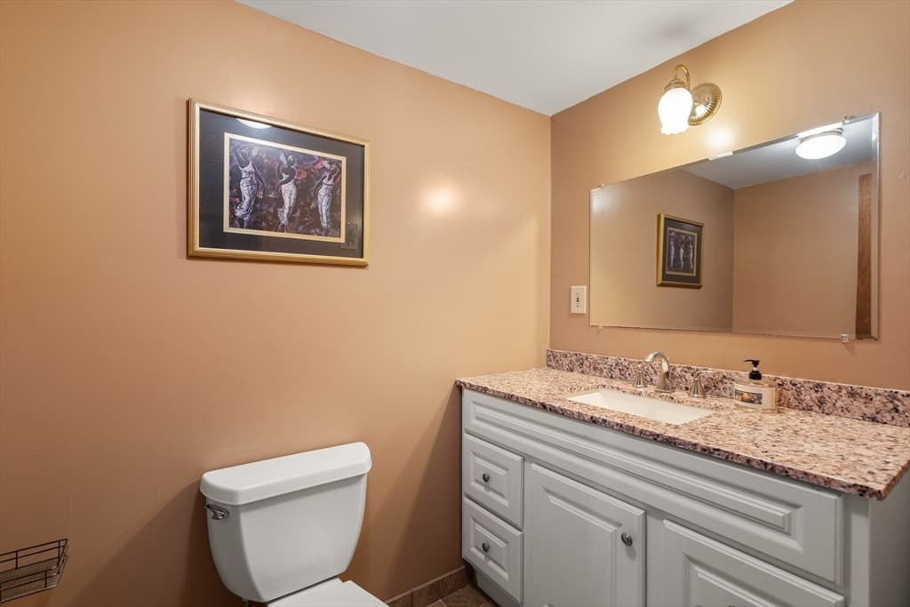 33 Russell Rd, Hanover MA 02339 photo 24