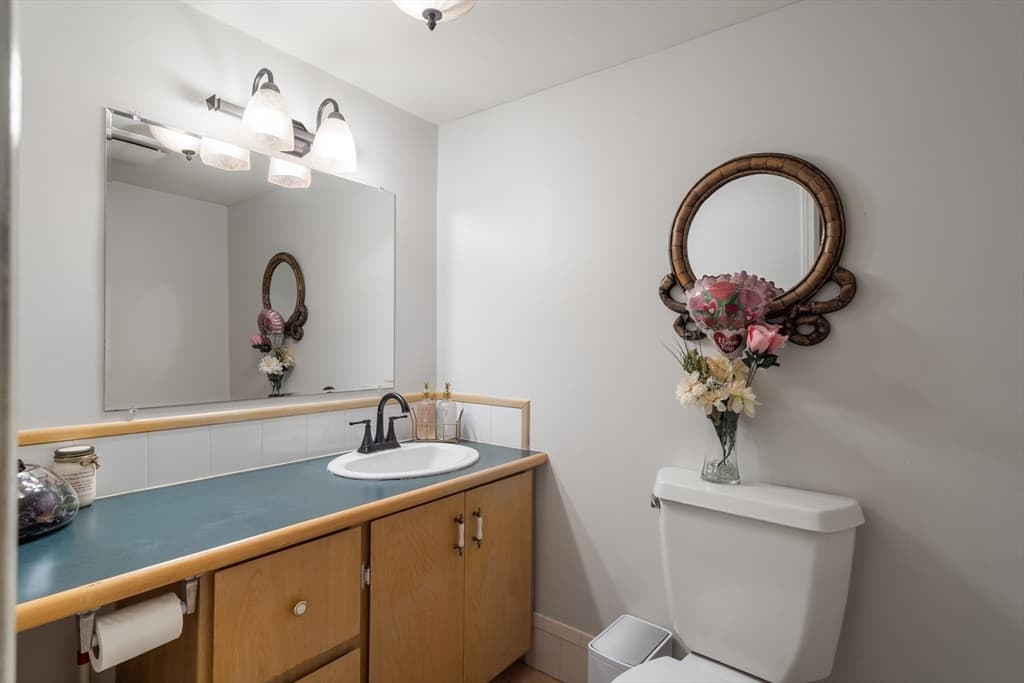 33 Russell Rd, Hanover MA 02339 photo 14