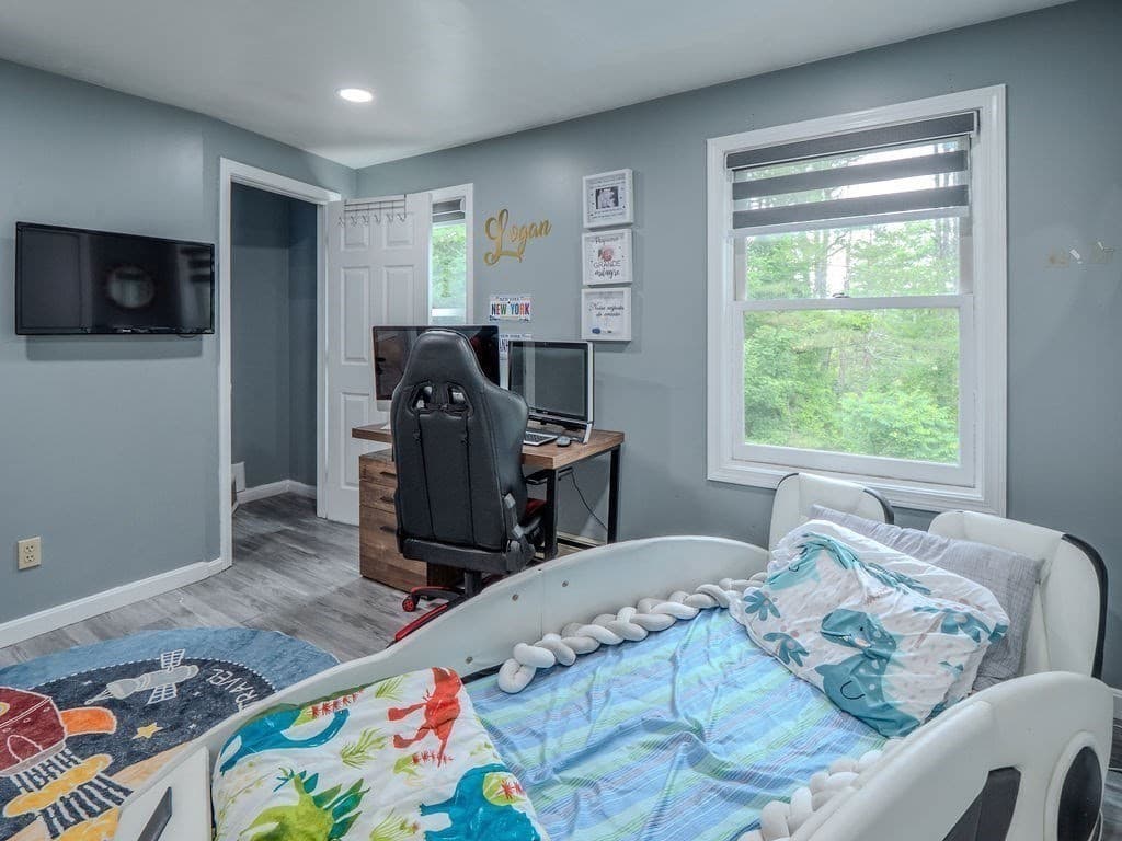 2 S Cove Rd # 2, Hubbardston MA 01452 photo 27