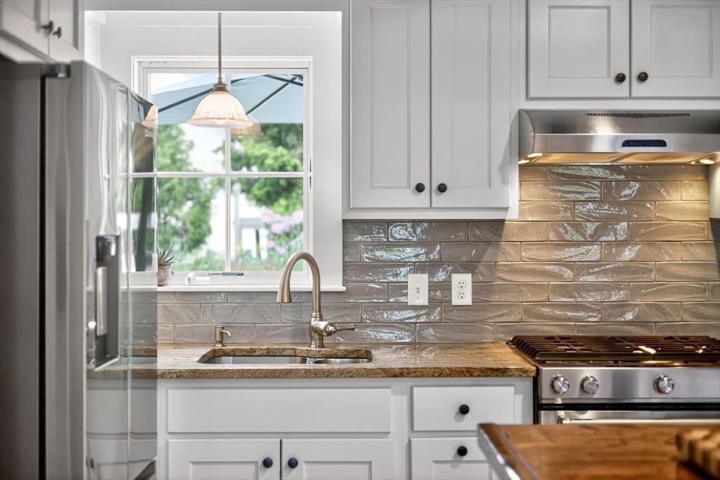 370 Main Street, Dennis MA 02660 photo 18