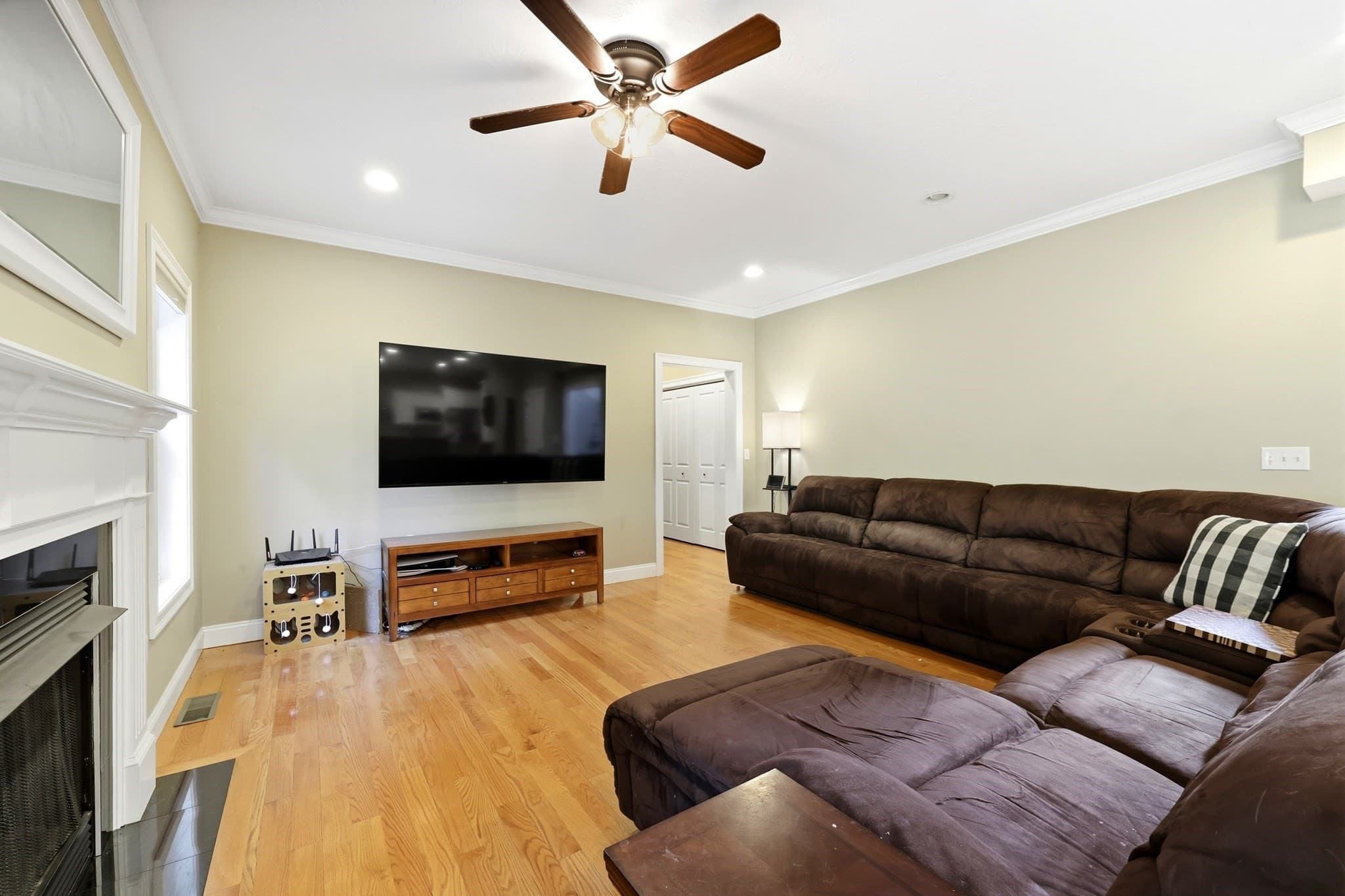 Single Family Residence at 34 Bissonnette Cir, Southampton MA 01073, Southampton, photo 10 of 42