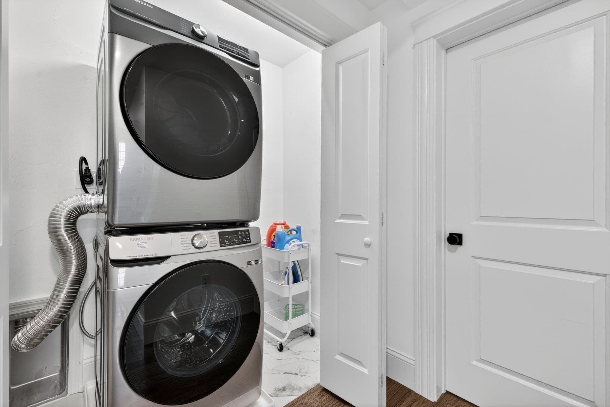 Condominium at 10 Osborne # B, Salem MA 01970, photo 13 of 15