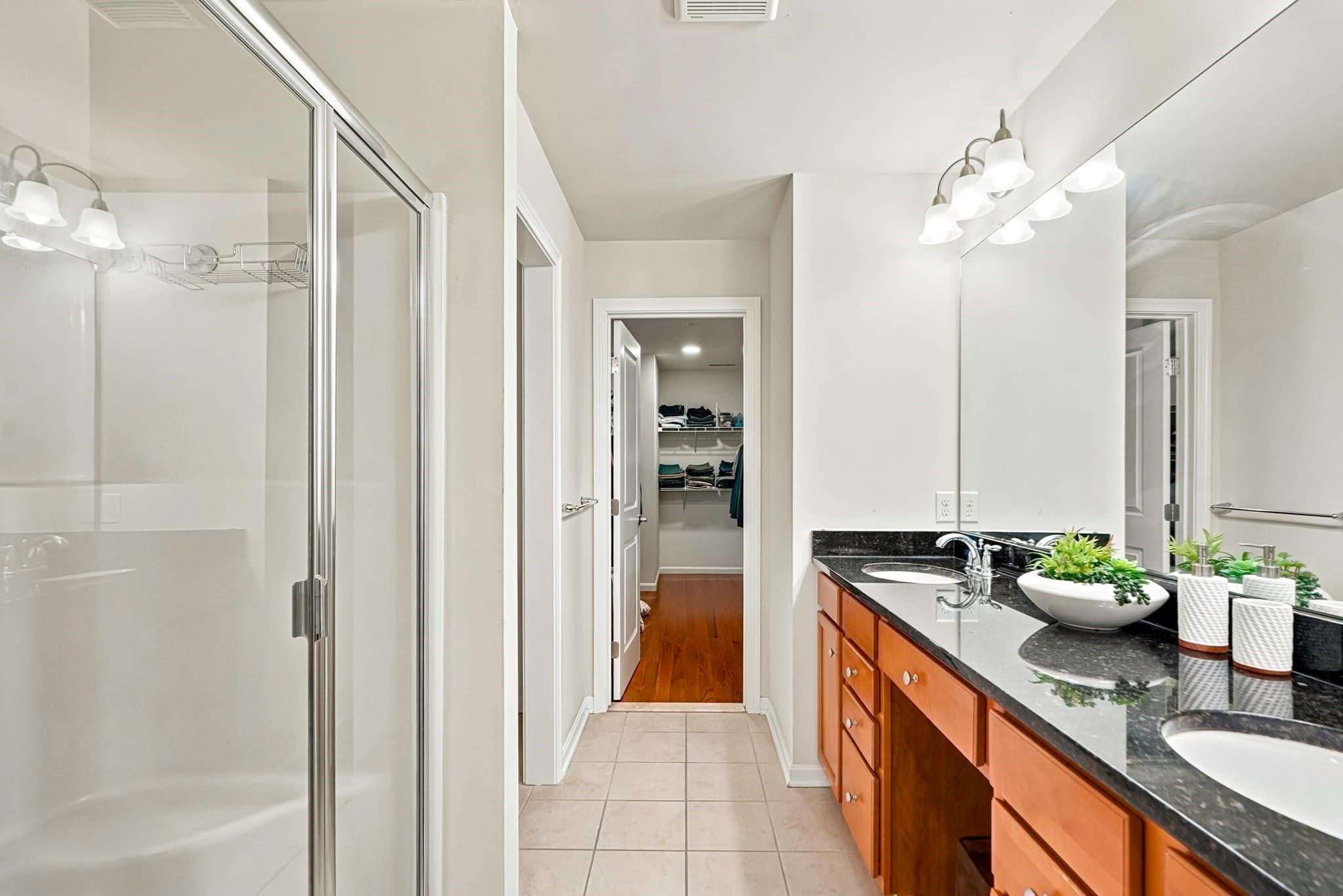 Condominium at 39 Frostpane Ln # 39, Hopkinton MA 01748, photo 25 of 41