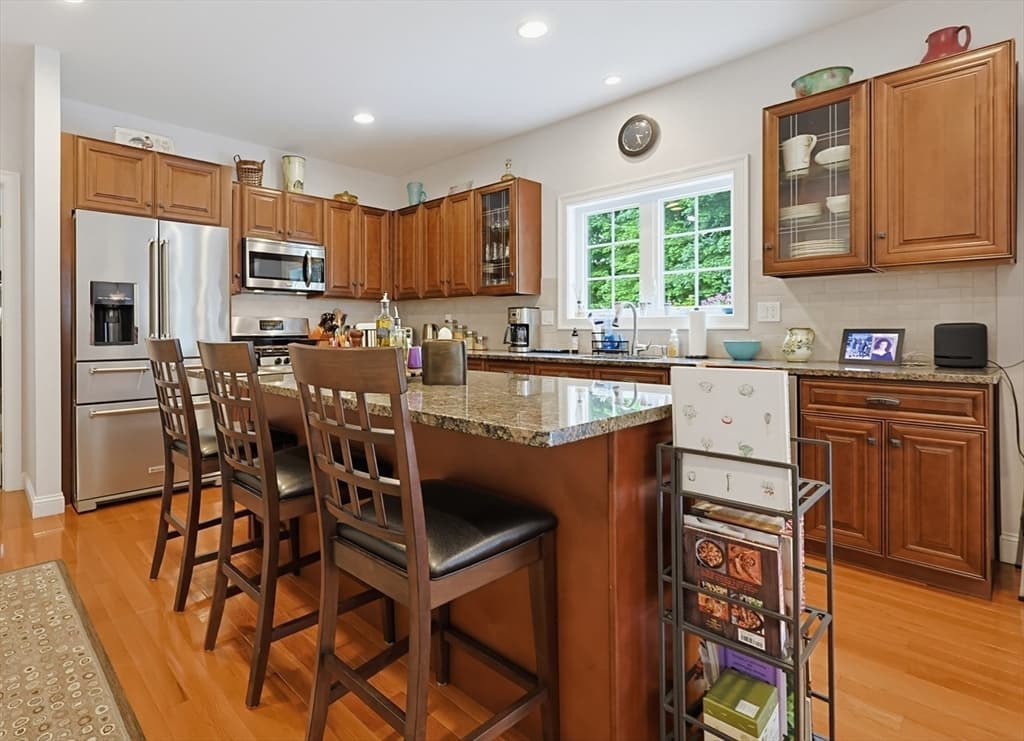 Single Family Residence at 969 Old Connecticut Path, Framingham MA 01701, photo 2 of 42
