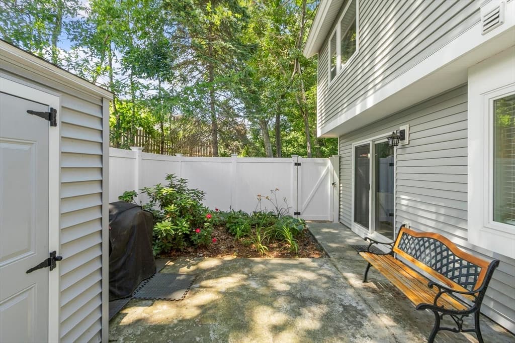 49 Meadow Pond Dr # K, Leominster MA 01453 photo 22