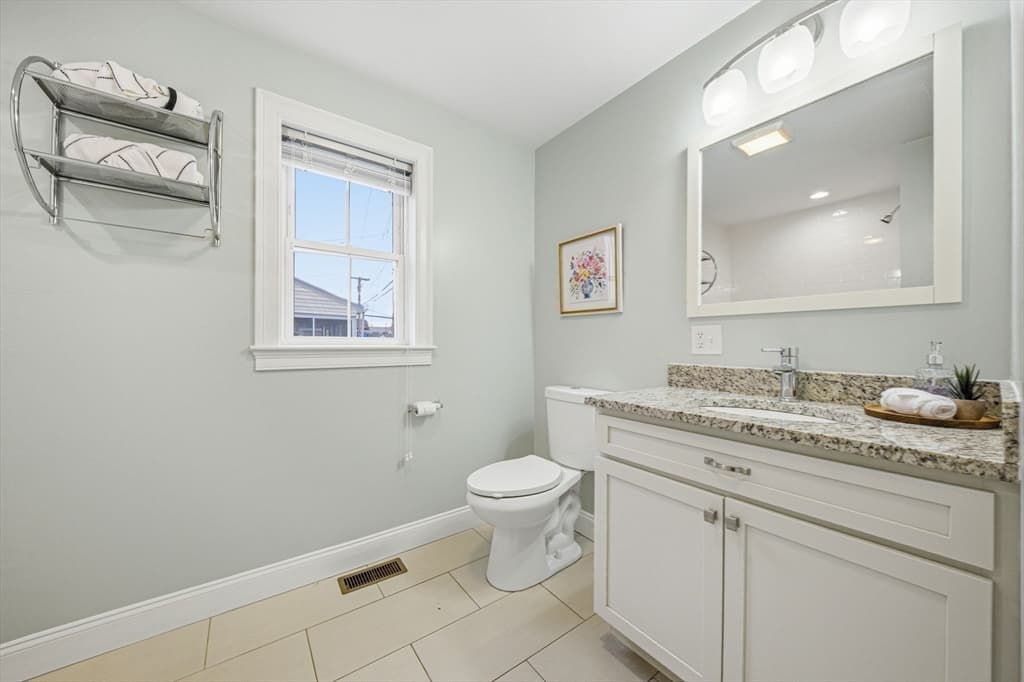 Single Family Residence at 305 Lynn St, Malden MA 02148, Malden, photo 34 of 42