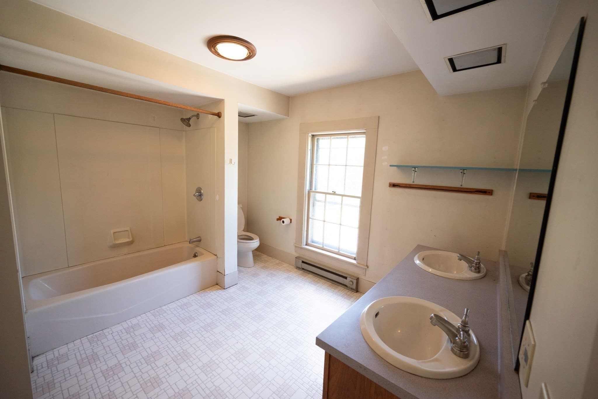 Single Family Residence at 38 Blueberry Hill Rd, New Salem MA 01355, photo 23 of 41