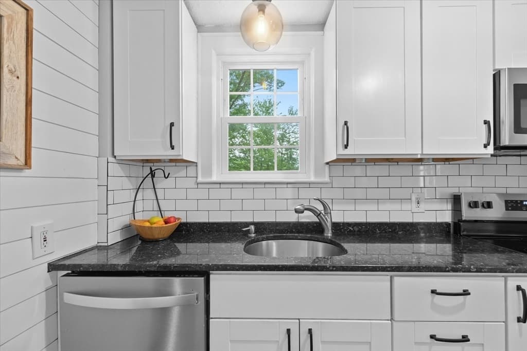 Single Family Residence at 21 Gayland Road, Needham MA 02492, photo 9 of 28