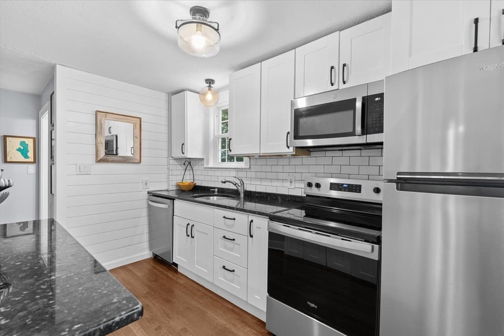 Single Family Residence at 21 Gayland Road, Needham MA 02492, photo 8 of 28