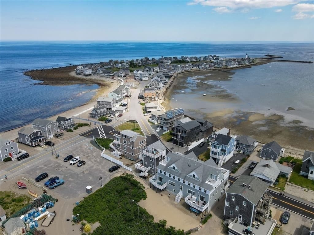 Condominium at 153 Jericho Rd # 2, Scituate MA 02066, Scituate, photo 27 of 39