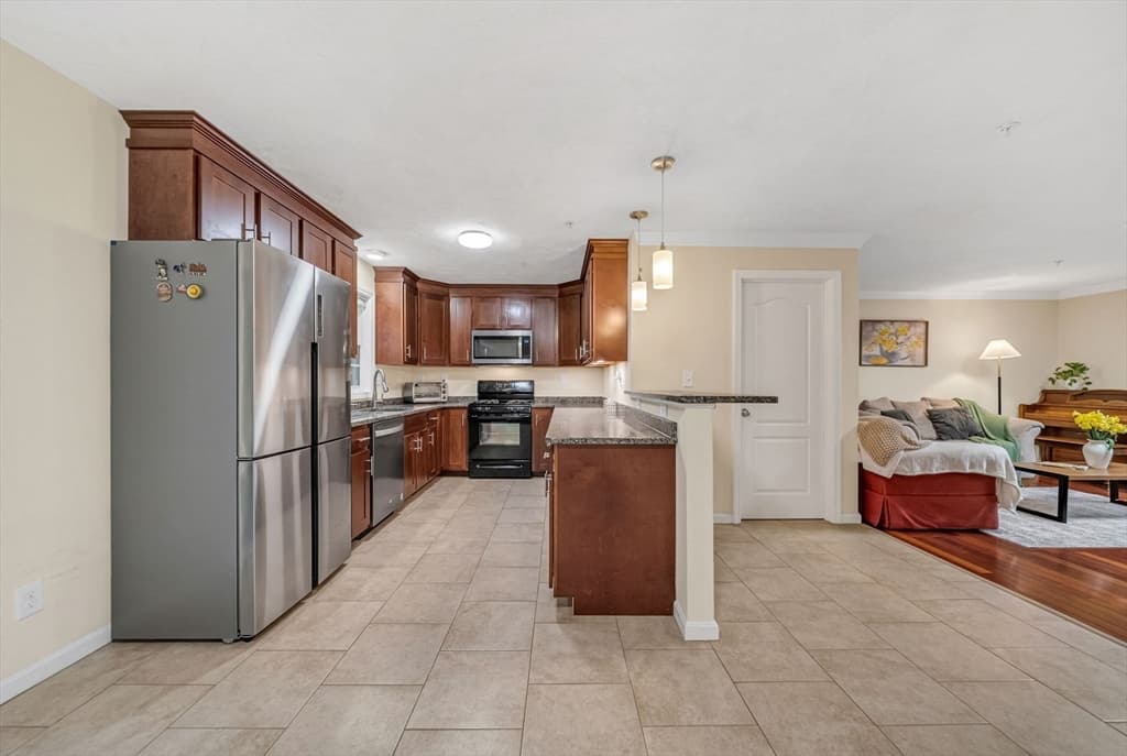 22 Bradley Dr # D, Groton MA 01450 photo 9