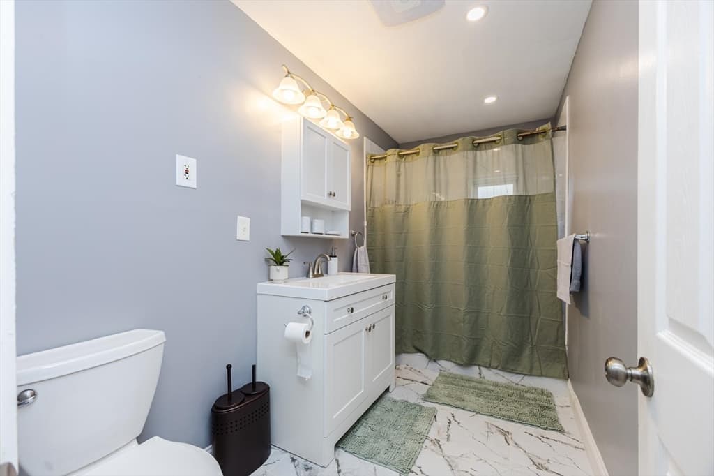 3 Family at 85 Waumbeck, Boston MA 02121, Boston, photo 22 of 38