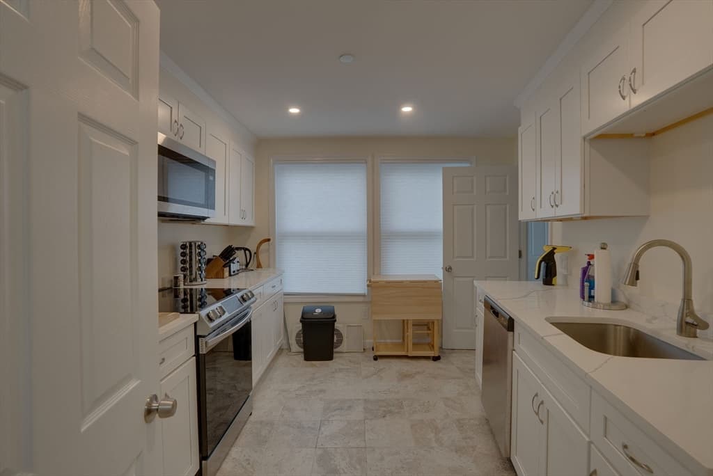 Condominium at 1 Glenwood St # 2, Malden MA 02148, Malden, photo 5 of 26