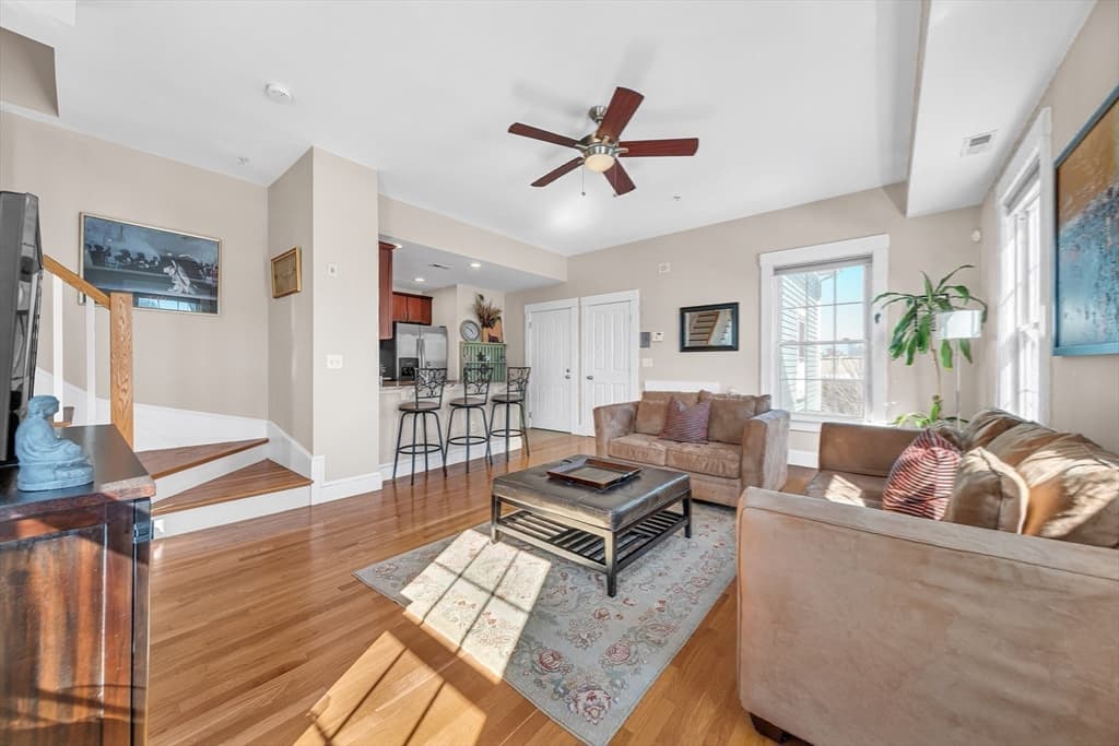 Condominium at 121 E Cottage St # 4, Boston MA 02125, photo 12 of 38