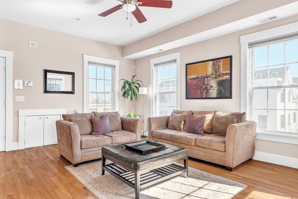 Condominium at 121 E Cottage St # 4, Boston MA 02125, photo 14 of 38