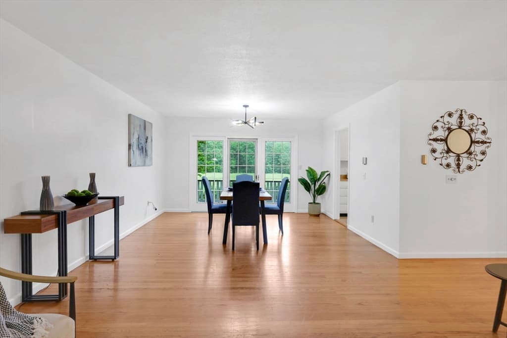 Single Family Residence at 210 Strong St, Amherst MA 01002, Amherst, photo 5 of 40