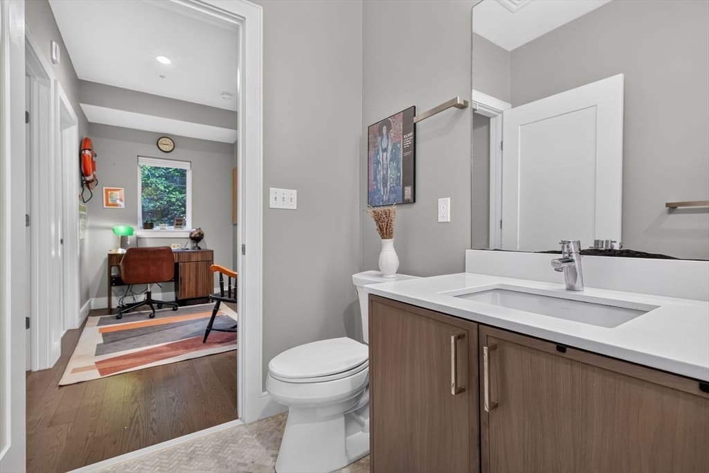 Condominium at 10-12 Tafthill Park # 1, Boston MA 02131, Boston, photo 17 of 29