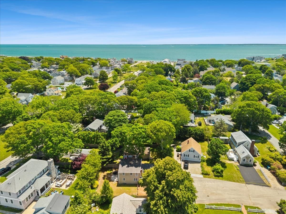 Single Family Residence at 47 Little Rock Ave, Falmouth MA 02540, photo 7 of 32