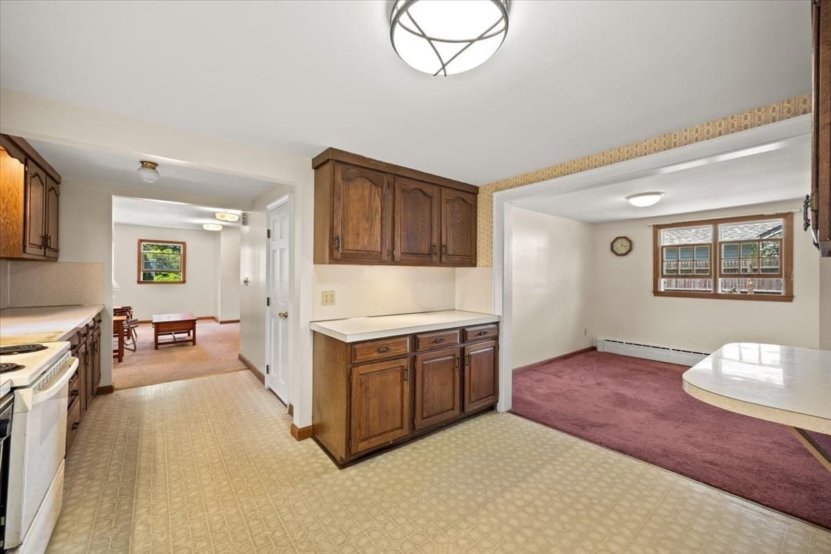 Single Family Residence at 47 Little Rock Ave, Falmouth MA 02540, photo 14 of 32