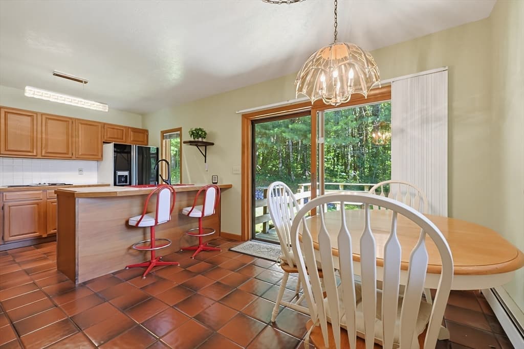 42 Jolicoeur Ave, Spencer MA 01562 photo 12