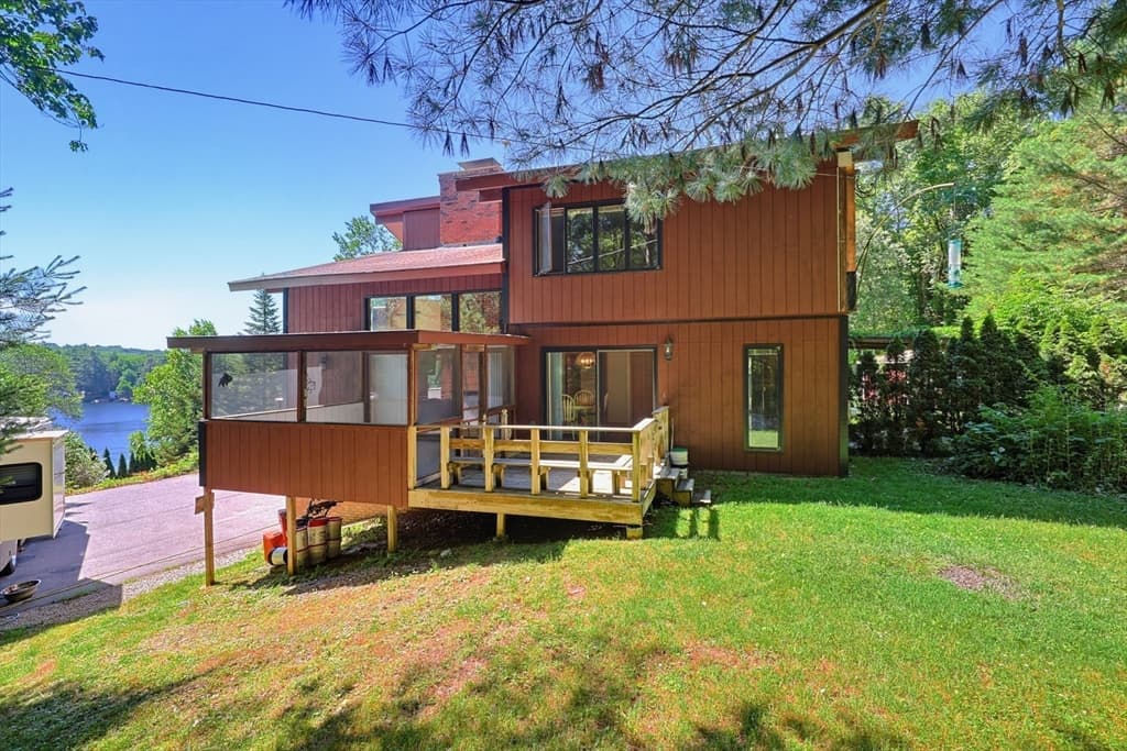 42 Jolicoeur Ave, Spencer MA 01562 photo 3