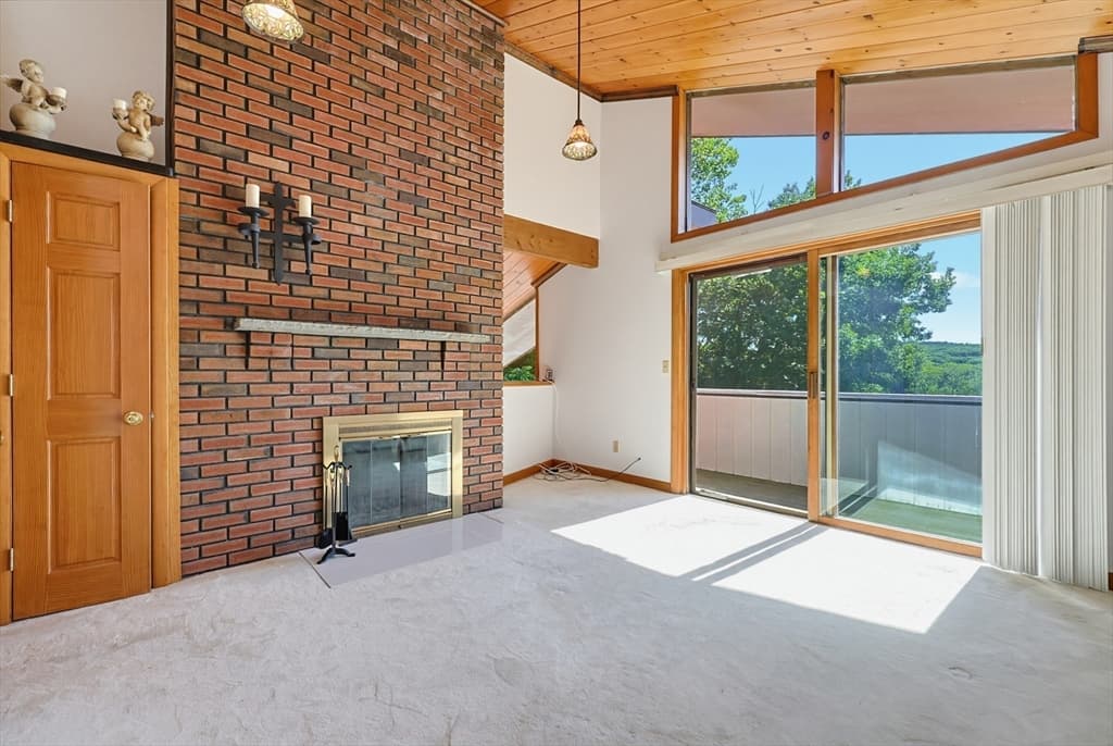 42 Jolicoeur Ave, Spencer MA 01562 photo 14