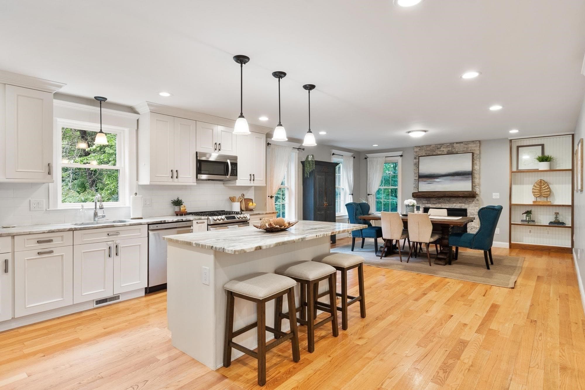 Single Family Residence at 171 Depot Rd, Boxborough MA 01719, Boxborough, photo 4 of 36