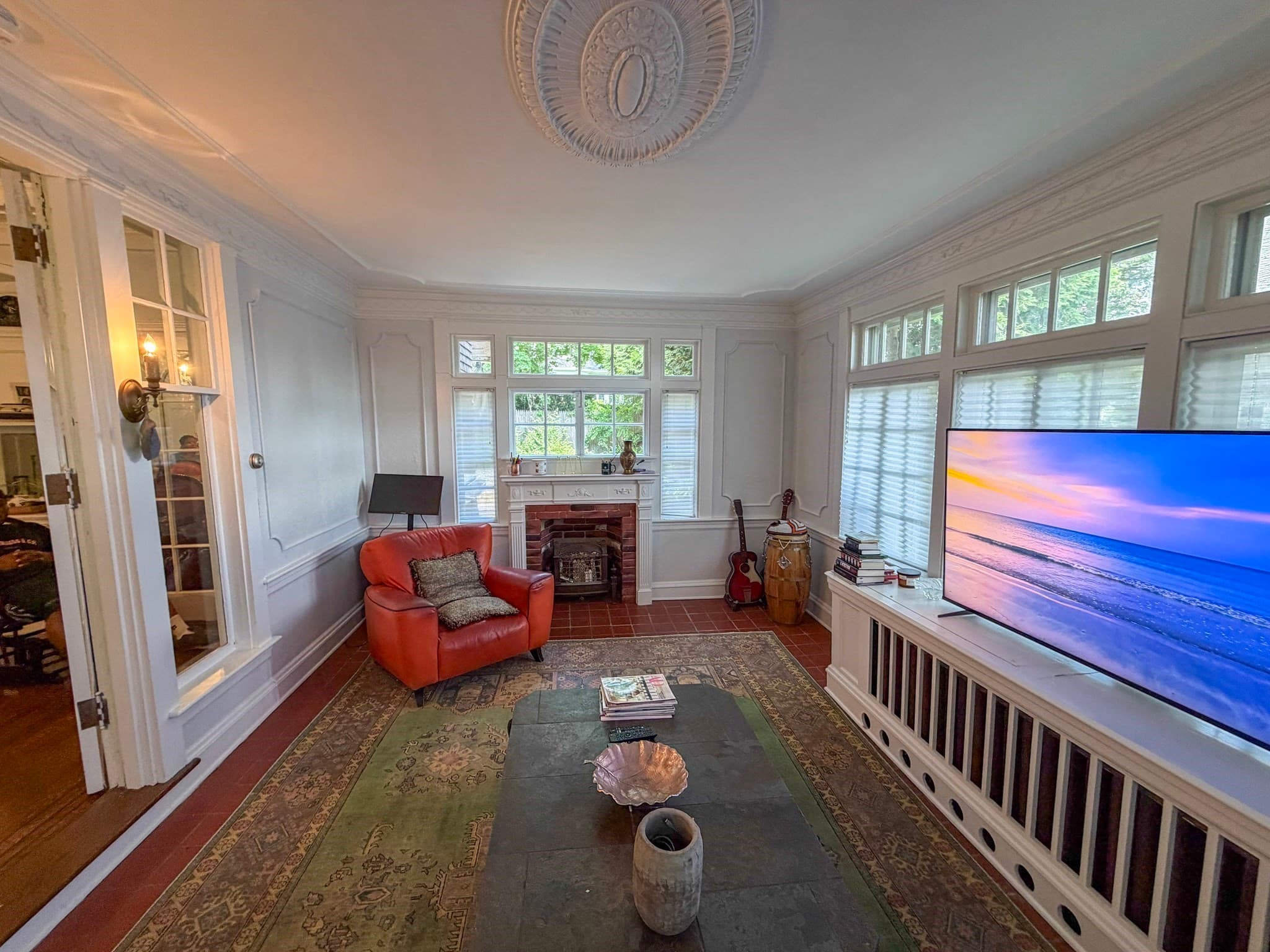 Single Family Residence at 213 Harris Ave, Woonsocket RI 02895, Woonsocket, photo 16 of 37
