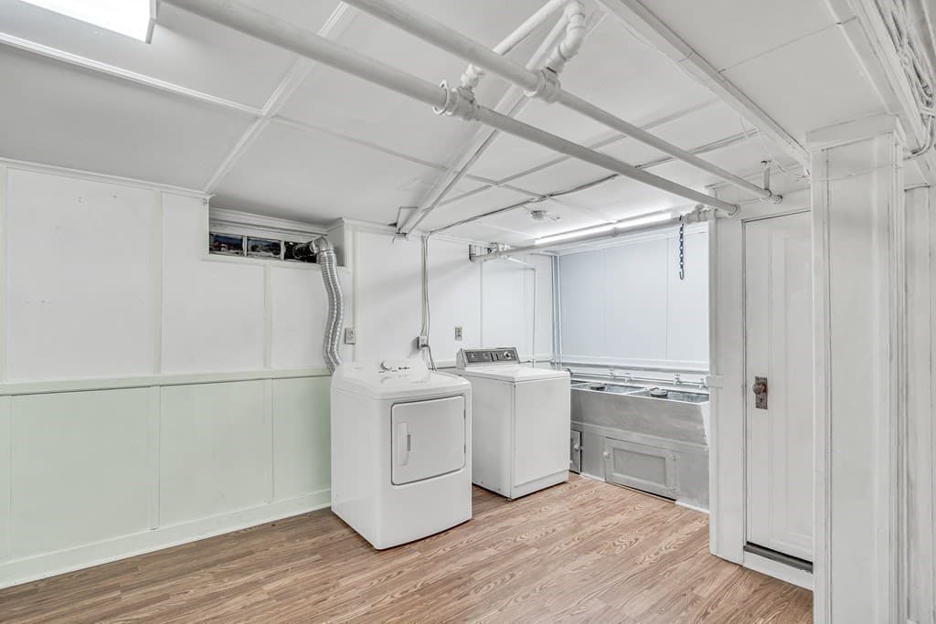 Single Family Residence at 213 Harris Ave, Woonsocket RI 02895, Woonsocket, photo 34 of 37