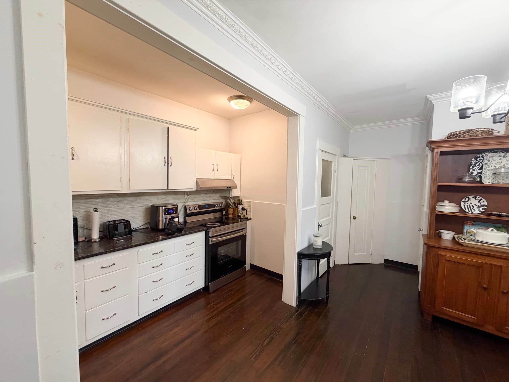 Single Family Residence at 213 Harris Ave, Woonsocket RI 02895, Woonsocket, photo 21 of 37