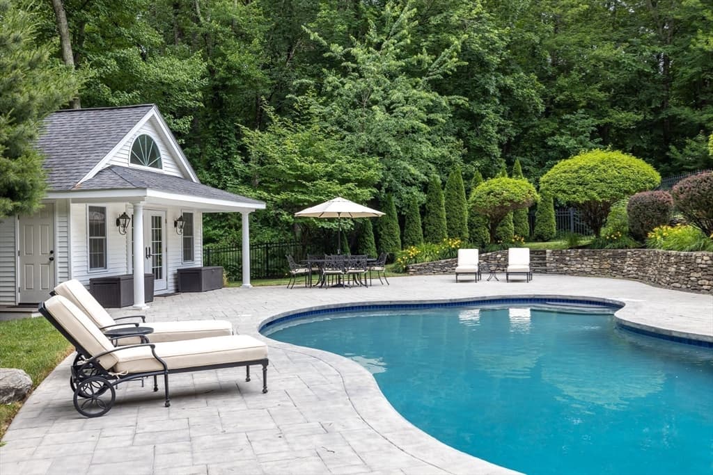Single Family Residence at 2 Eden Cir, Westborough MA 01581, Westborough, photo 28 of 37
