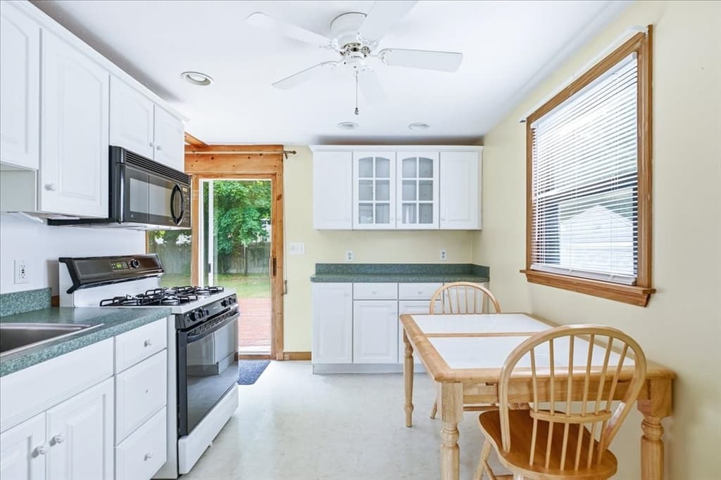 20 Pine Hill Ter, Rockland MA 02370 photo 10
