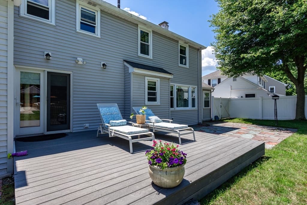158 Warren Street, Waltham MA 02453 photo 28