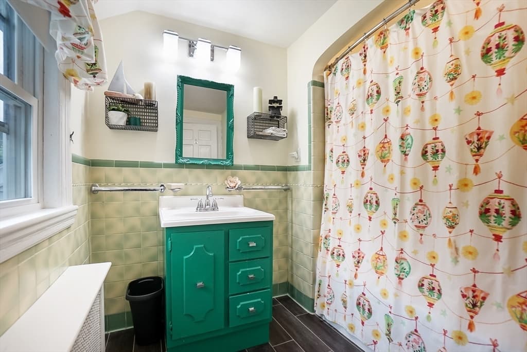 158 Warren Street, Waltham MA 02453 photo 21
