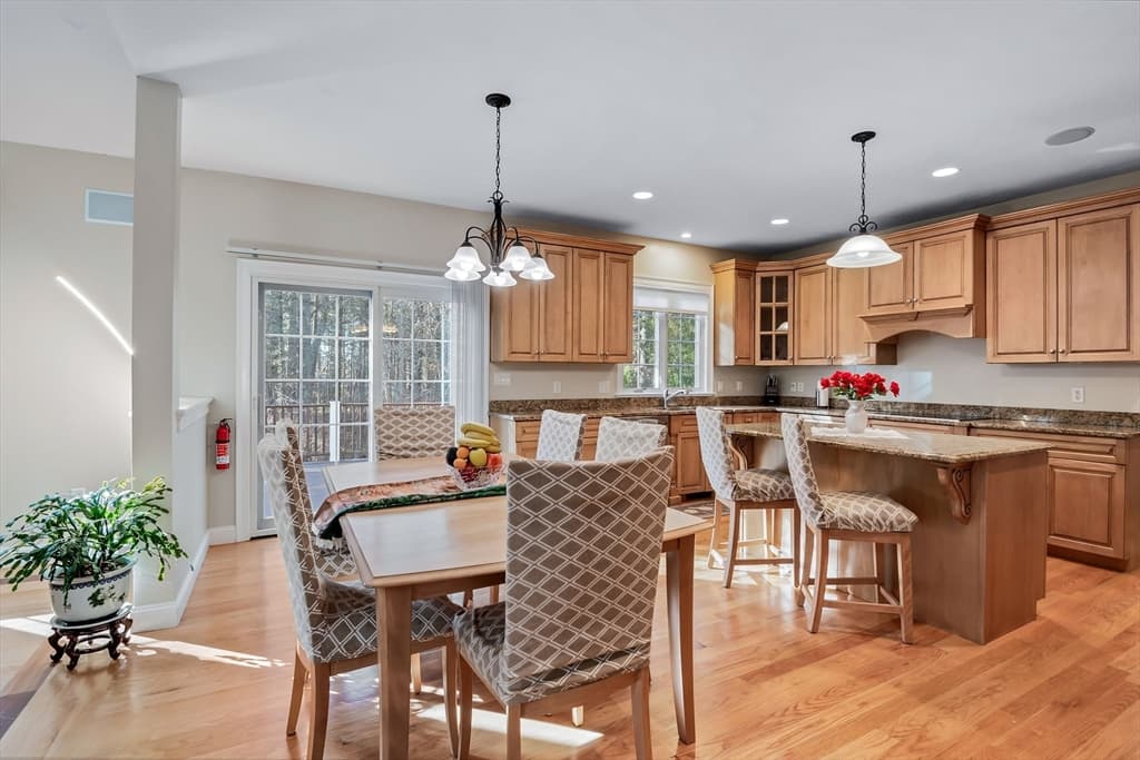 120 South Walpole Street, Sharon MA 02067 photo 9