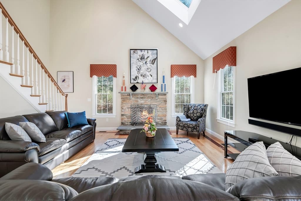 120 South Walpole Street, Sharon MA 02067 photo 11