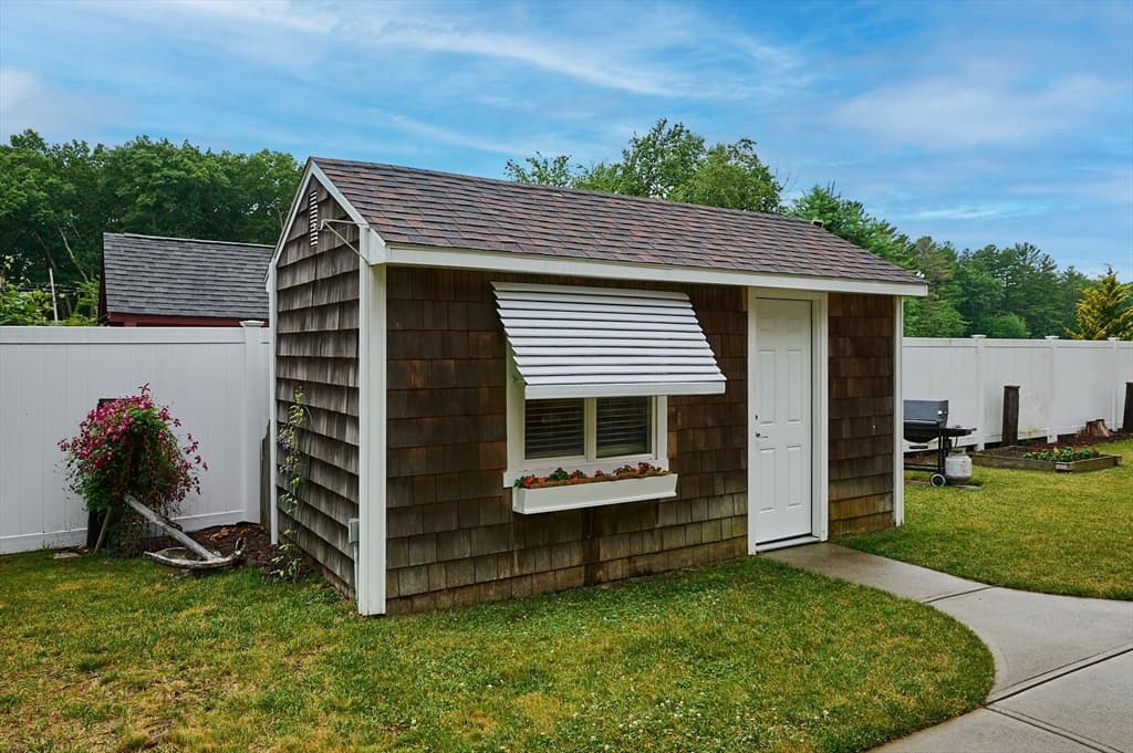 238 Dox Rd, Westfield MA 01085 photo 27