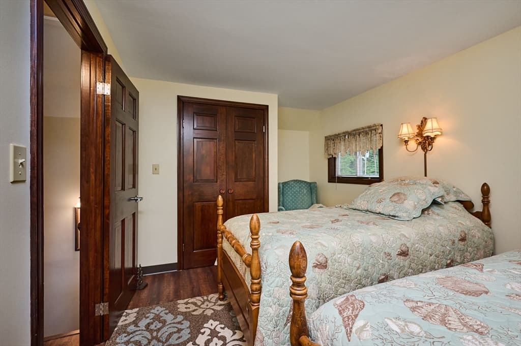 238 Dox Rd, Westfield MA 01085 photo 18