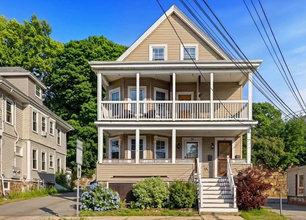 51 New Ocean St # 3, Swampscott MA 01907