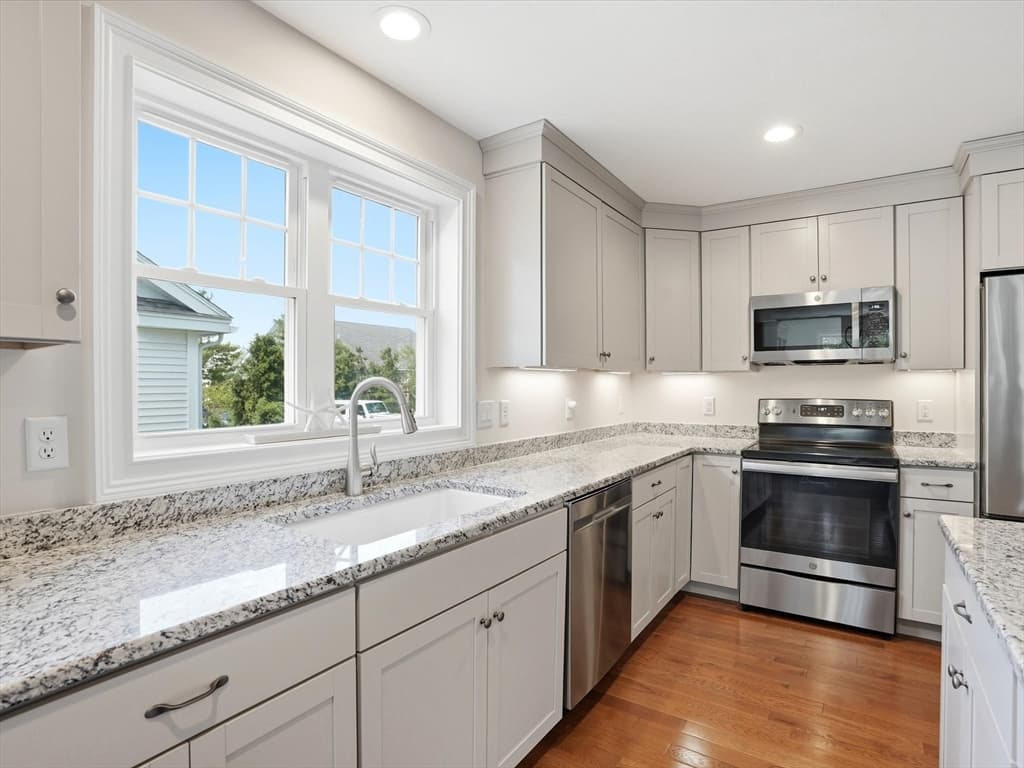 Single Family Residence at 17 Bearberry Path # 17, Plymouth MA 02360, photo 11 of 39