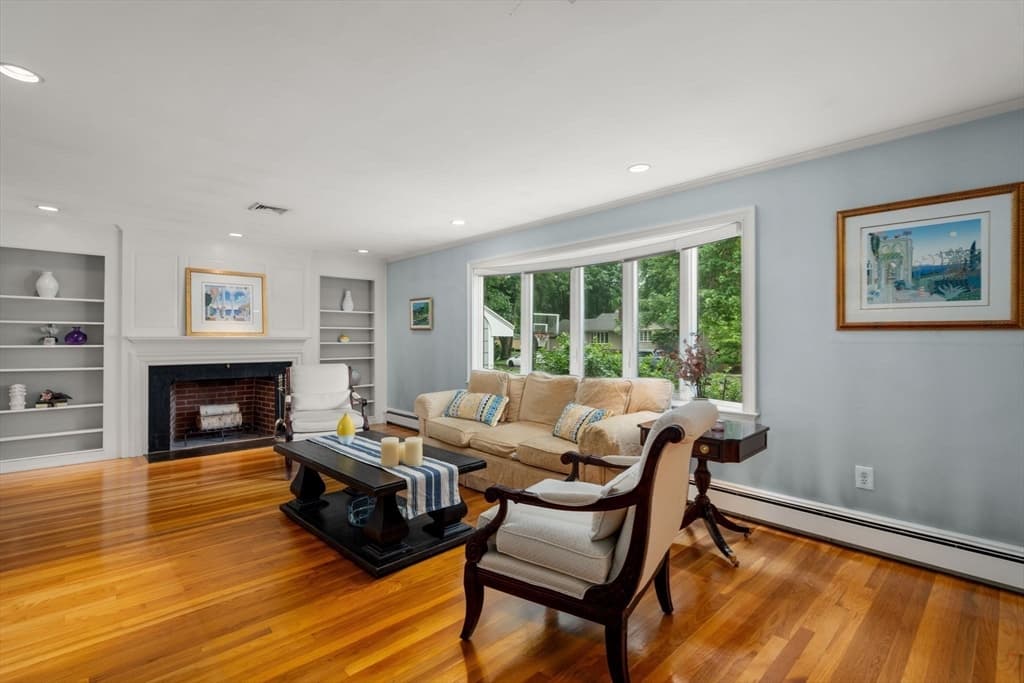 74 Spring Valley Road, Belmont MA 02478 photo 4