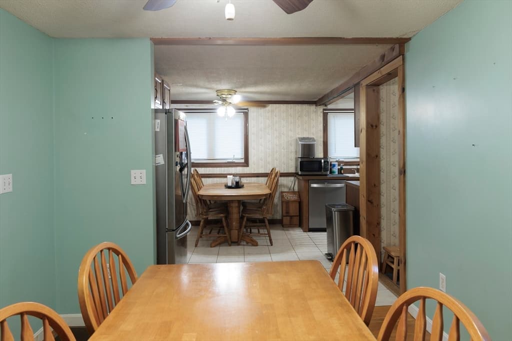 10 Larsen Ln, Billerica MA 01862 photo 6