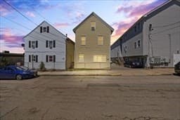 30 Orange St, Fall River MA 02720 photo 2