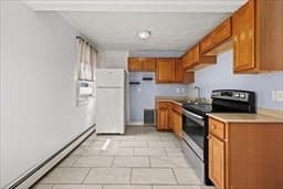 30 Orange St, Fall River MA 02720 photo 28
