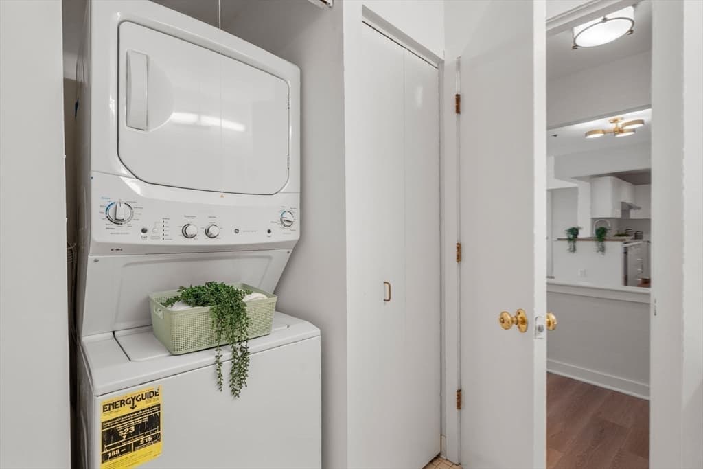 Condominium at 273 Cambridge Road # 205, Woburn MA 01801, Woburn, photo 21 of 34