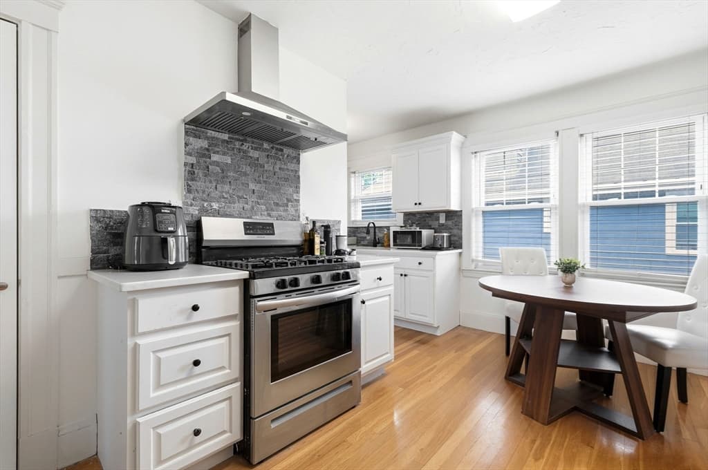 204 Eastern Avenue, Lynn MA 01902 photo 6