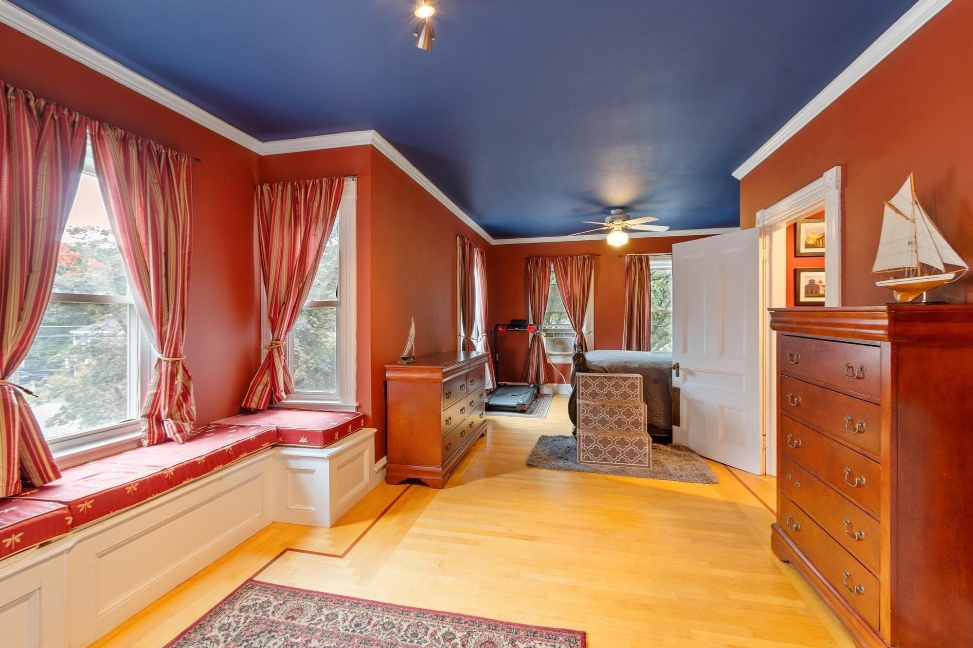 Single Family Residence at 192 Wentworth Ave, Lowell MA 01852, photo 26 of 38