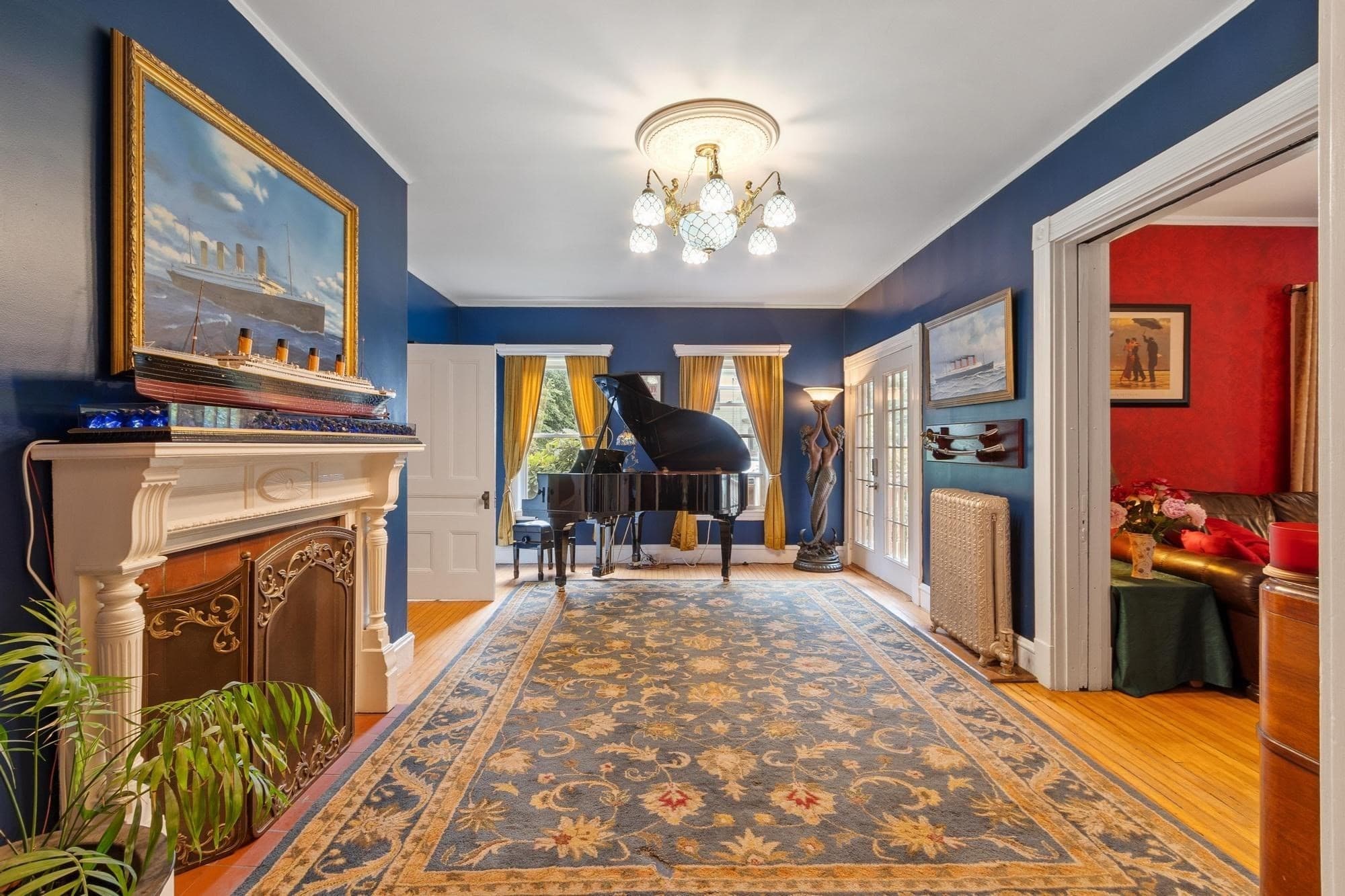 Single Family Residence at 192 Wentworth Ave, Lowell MA 01852, photo 15 of 38